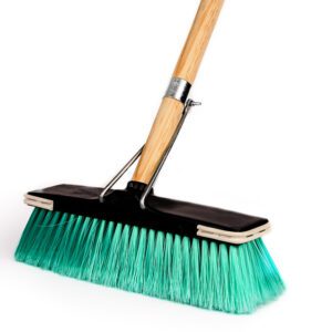 Arrow Deluxe Broom